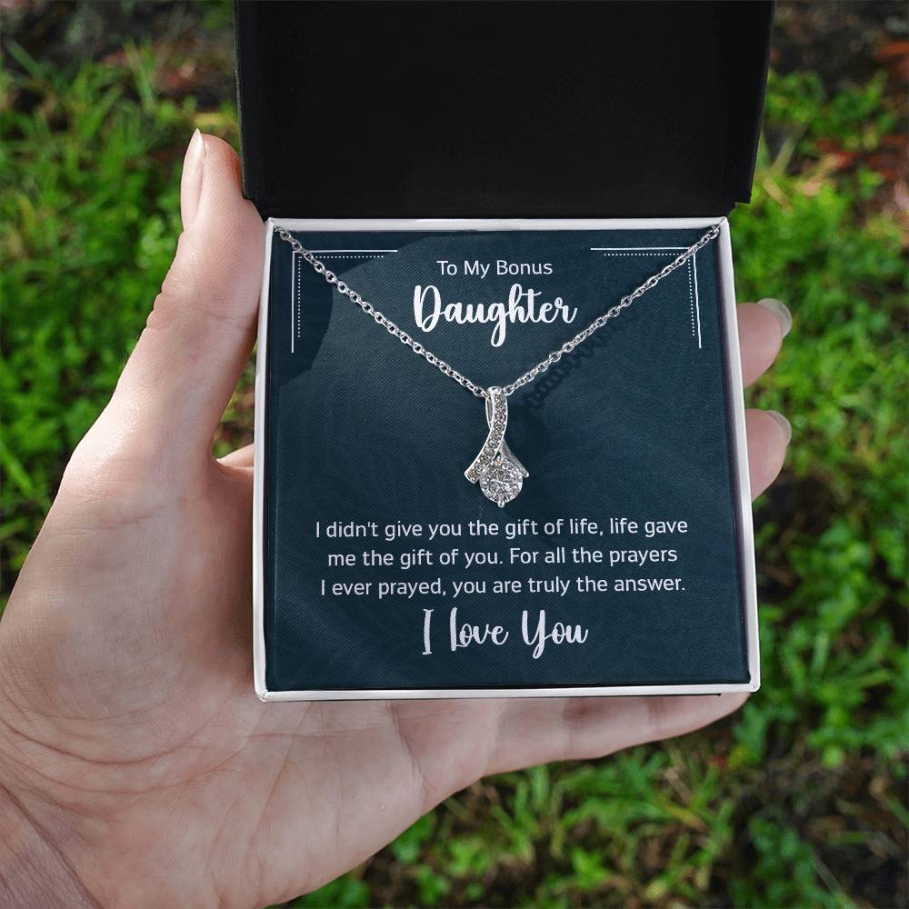 Alluring Beauty Necklace - For Bonus Daughter - Simply Great Gear